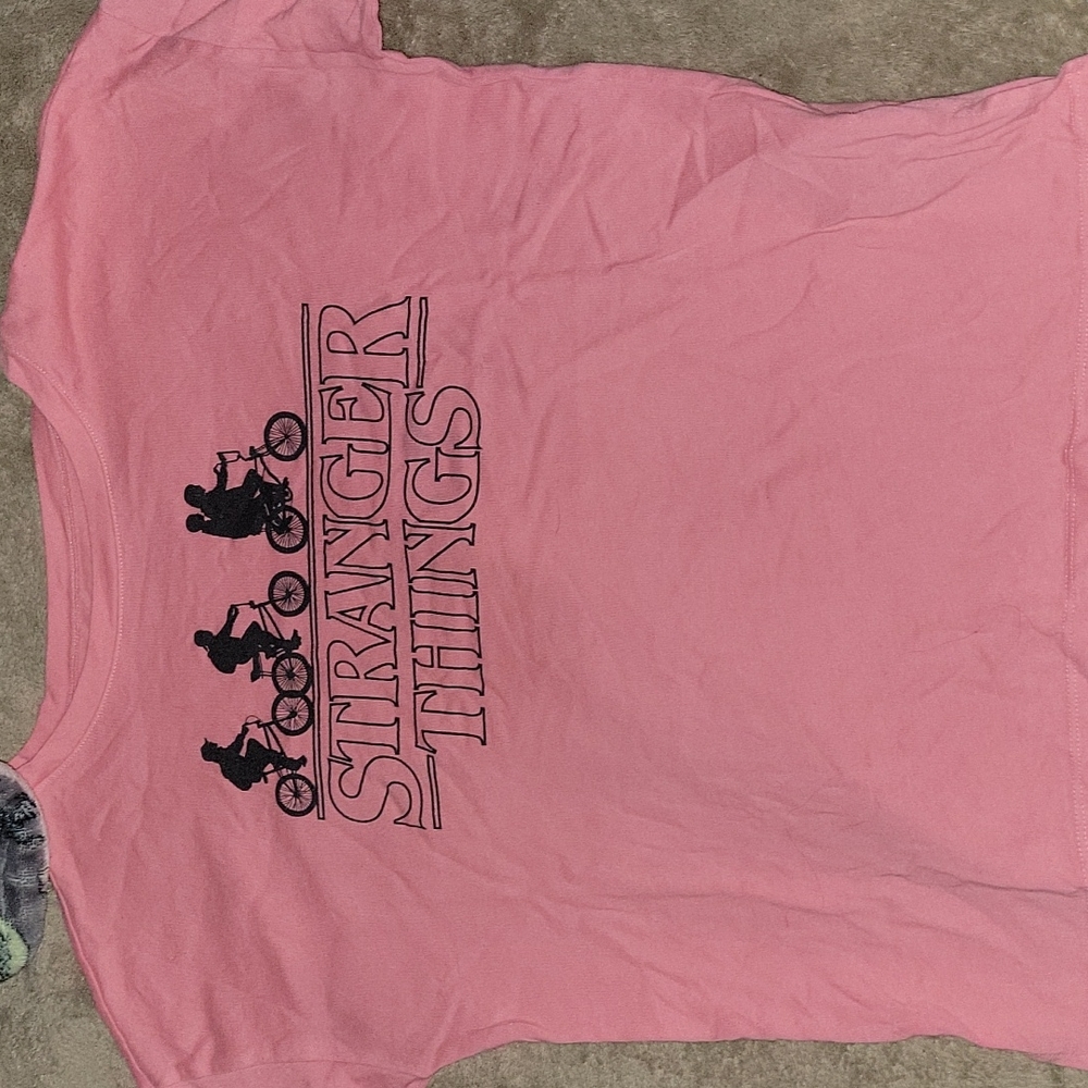 Stranger things T-shirt